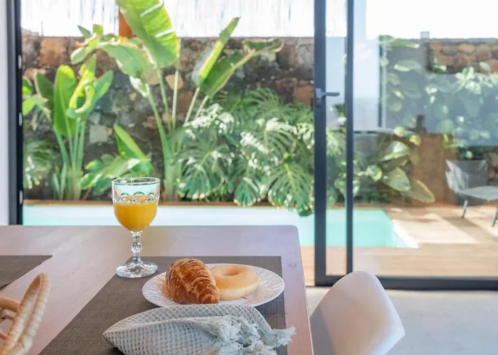 Villa Balihouse By Aura Collection