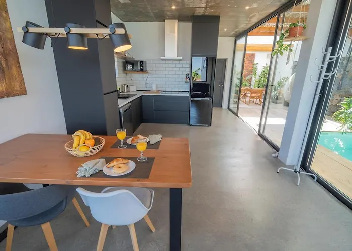 Balihouse By Aura Collection * La Oliva