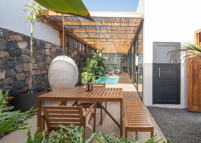 Villa Balihouse By Aura Collection La Oliva